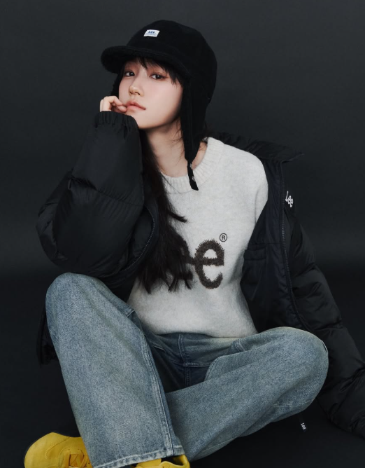 트루퍼햇 쓴 노윤서