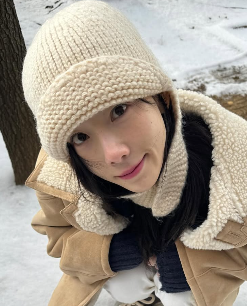 트루퍼햇 쓴 태연