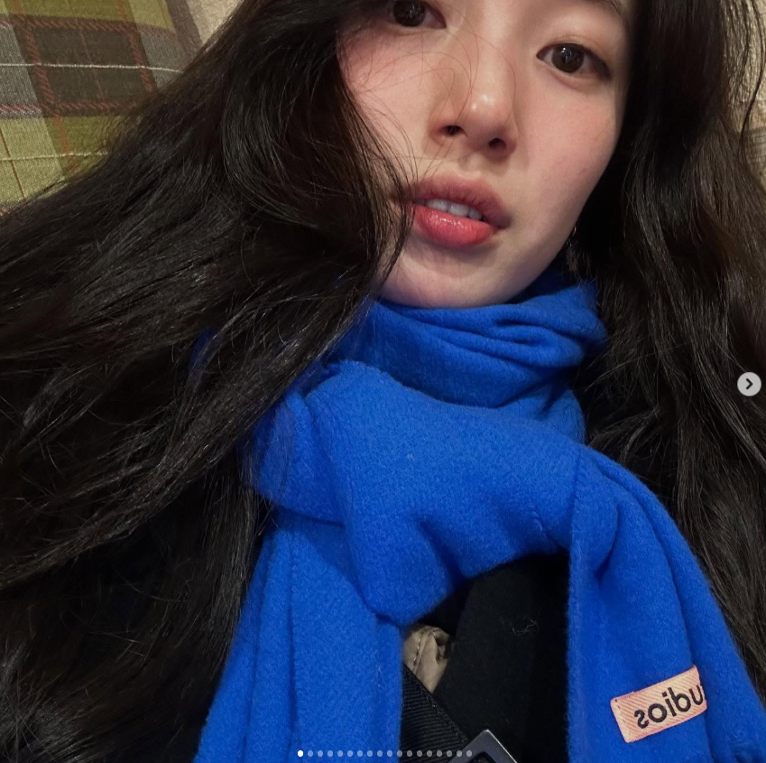 목도리 코디 한 수지