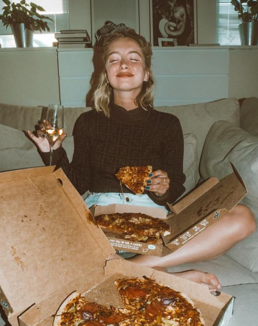 잠 못자면 살찌는 이유