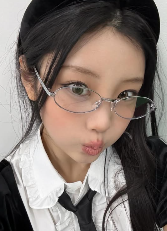 오벌 프레임 아일릿 원희 안경